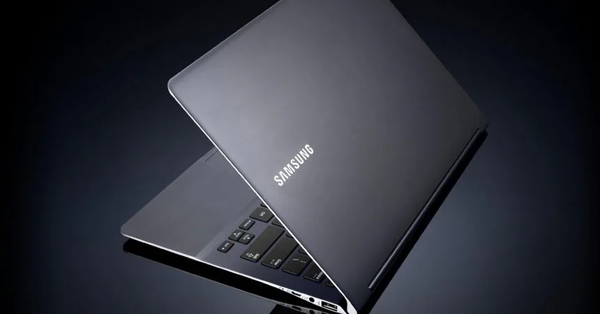 Notebook atendido pela Isatek - Tela e display