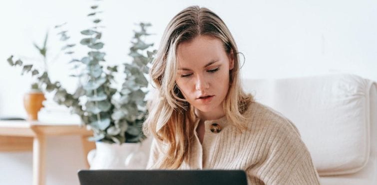 Quais problemas podem aparecer na tela do computador?